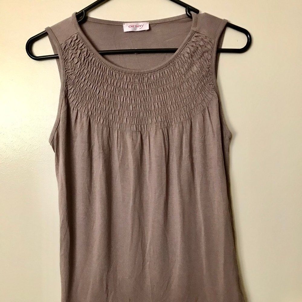 Orsay Classic Brown Sleeveless Top – Fits Size S/M
